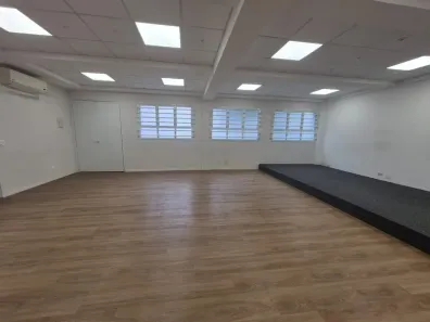 Prédio Residencial para alugar, 238m² no Santo Amaro, São Paulo