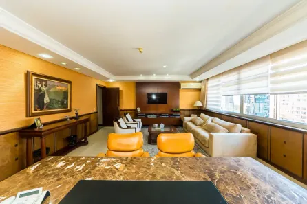 Sala Comercial com 6 Quartos para alugar, 260m² no Centro, Curitiba