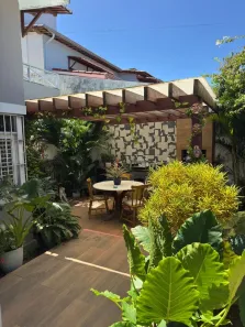 Casa com 4 Quartos à venda, 260m² no Capim Macio, Natal