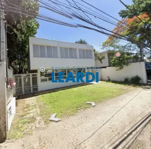 Sobrado com 5 Quartos à venda, 714m² no Pinheiros, São Paulo