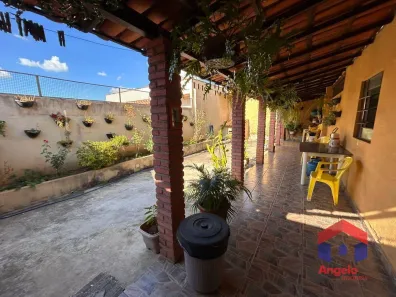 Casa com 2 Quartos à venda, 313m² no São João Batista (Venda Nova), Belo Horizonte