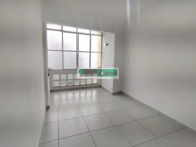 Apartamento com 2 Quartos para alugar, 80m² no República, São Paulo