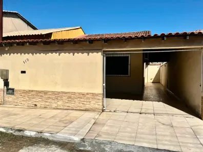 Casa com 2 Quartos para alugar, 136m² no Cidade Alegria, Resende