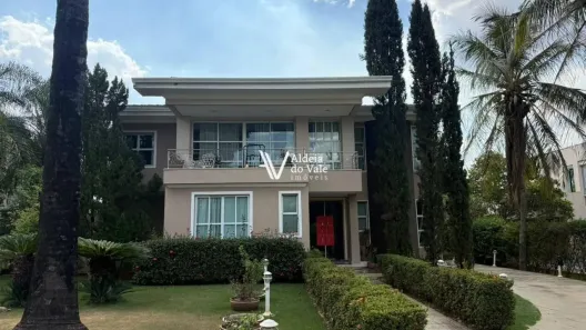 Casa de Condomínio com 4 Quartos para alugar, 450m² no Residencial Aldeia do Vale, Goiânia