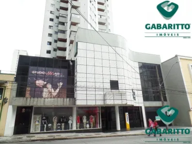 Apartamento com 2 Quartos para alugar, 85m² no Centro, Curitiba