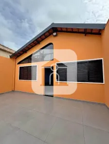 Casa com 2 Quartos à venda, 160m² no Centro, Araguari