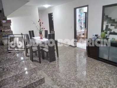 Casa de Condomínio com 4 Quartos à venda, 431m² no Anil, Rio de Janeiro