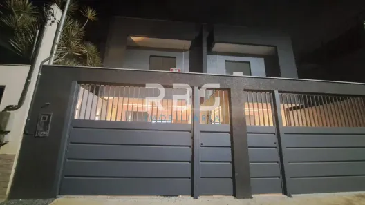 Casa com 3 Quartos à venda, 120m² no Planície da Serra, Serra