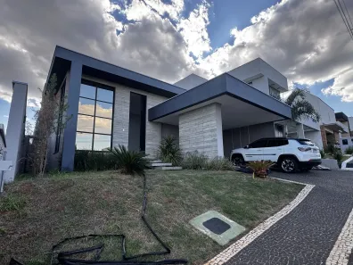 Casa de Condomínio com 3 Quartos à venda, 199m² no Boa Vista, Anápolis
