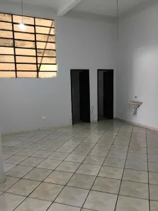 Sobrado com 2 Quartos para alugar, 184m² no Tarobá, Londrina