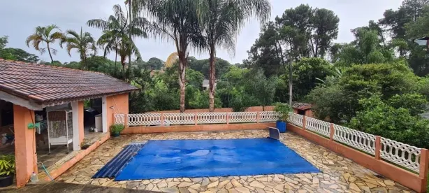 Fazenda/Sítio com 3 Quartos à venda, 175m² no Jardim Imperial, Atibaia