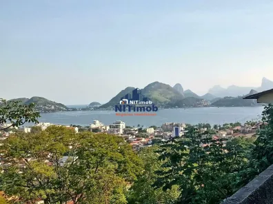 Casa com 4 Quartos à venda, 240m² no São Francisco, Niterói