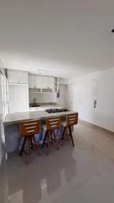 Apartamento com 3 Quartos para alugar, 82m² no Zona 03, Maringá