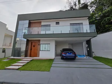Casa de Condomínio com 4 Quartos para alugar, 215m² no Mangueirão, Belém