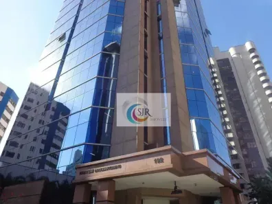 Sala Comercial para alugar, 200m² no Itaim Bibi, São Paulo