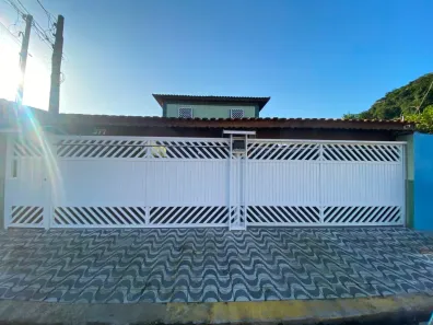 Casa de Condomínio com 2 Quartos à venda, 66m² no Vila Voturua, São Vicente