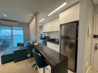 Apartamento com 2 Quartos para alugar, 66m² no José Menino, Santos