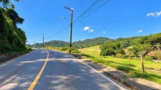Lote/Terreno à venda, 1233m² no Vila Itoupava, Blumenau