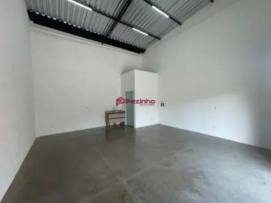 Ponto Comercial para alugar, 65m² no Parque Pompeu, Limeira