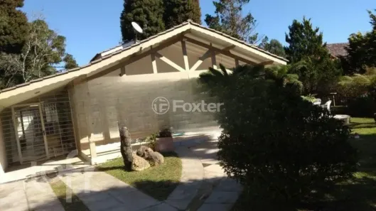 Casa com 3 Quartos à venda, 130m² no Tres Pinheiros, Gramado