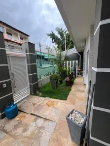Casa com 3 Quartos para alugar, 260m² no Jardim Belvedere, Volta Redonda