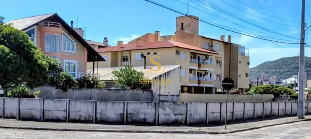 Lote/Terreno à venda, 553m² no Ingleses do Rio Vermelho, Florianópolis