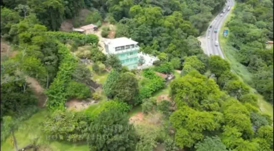 Lote/Terreno à venda, 3000m² no Praia do Estaleirinho, Balneário Camboriú