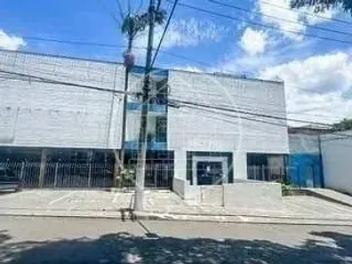 Prédio Comercial para alugar, 749m² no Jordanópolis, São Paulo