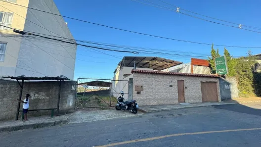 Lote/Terreno à venda, 250m² no Martelos, Juiz de Fora