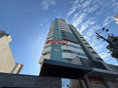 Apartamento com 3 Quartos para alugar, 108m² no Zona 07, Maringá