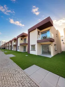Casa de Condomínio com 4 Quartos para alugar, 160m² no Buraquinho, Lauro de Freitas