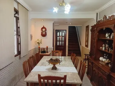 Casa com 4 Quartos à venda, 228m² no Vila Isabel, Rio de Janeiro
