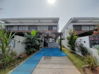 Casa com 3 Quartos para alugar, 130m² no Campeche, Florianópolis