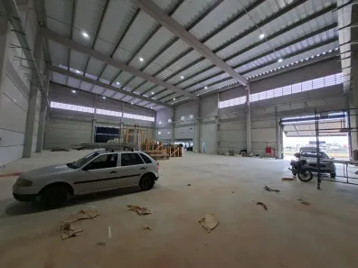 Galpão/Depósito/Armazém para venda ou aluguel, 2080m² no Éden, Sorocaba