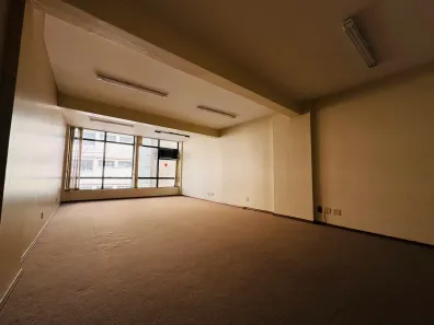 Sala Comercial para alugar, 68m² no Centro Histórico, Porto Alegre