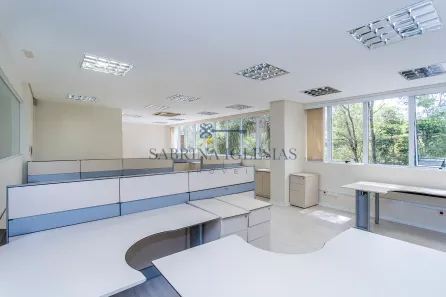 Sala Comercial para alugar, 173m² no Mossunguê, Curitiba