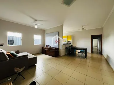 Casa com 4 Quartos à venda, 141m² no Monte Belo, Taubaté