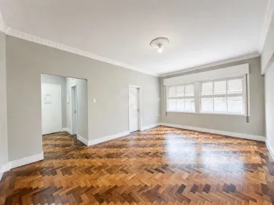 Apartamento com 2 Quartos para alugar, 110m² no Floresta, Porto Alegre