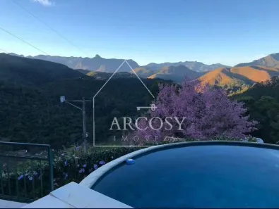 Casa com 3 Quartos à venda, 240m² no Araras, Petrópolis