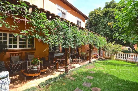 Casa com 3 Quartos à venda, 260m² no Vila Madalena, São Paulo