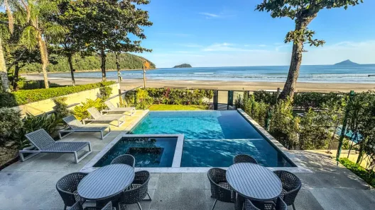 Casa com 6 Quartos para alugar, 400m² no Baleia, São Sebastião