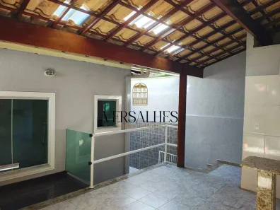 Casa com 3 Quartos à venda, 140m² no Santa Mônica, Belo Horizonte