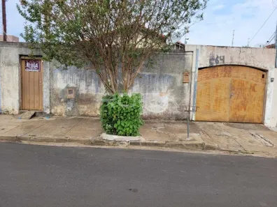 Casa com 2 Quartos à venda, 182m² no Jardim São João Batista, São Carlos