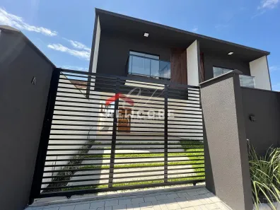 Sobrado com 3 Quartos à venda, 136m² no Itacolomi, Balneário Piçarras
