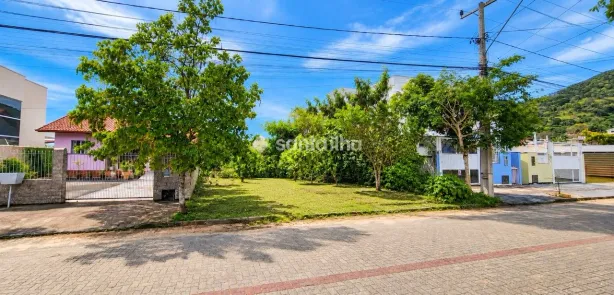 Lote/Terreno à venda, 336m² no Ribeirão da Ilha, Florianópolis