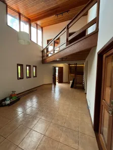 Casa de Condomínio com 4 Quartos à venda, 210m² no Residencial dos Lagos, Cotia