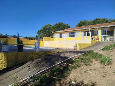 Fazenda/Sítio com 3 Quartos à venda, 300m² no Carafá, Votorantim