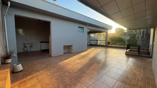 Casa com 4 Quartos à venda, 303m² no Jardim Bandeirantes, Mogi Guaçu