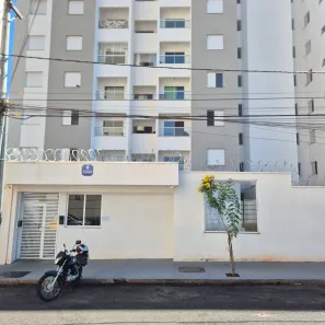 Apartamento com 2 Quartos para alugar, 50m² no Jardim Brasília, Uberlândia
