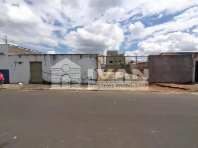 Ponto Comercial para alugar, 90m² no Tocantins, Uberlândia
